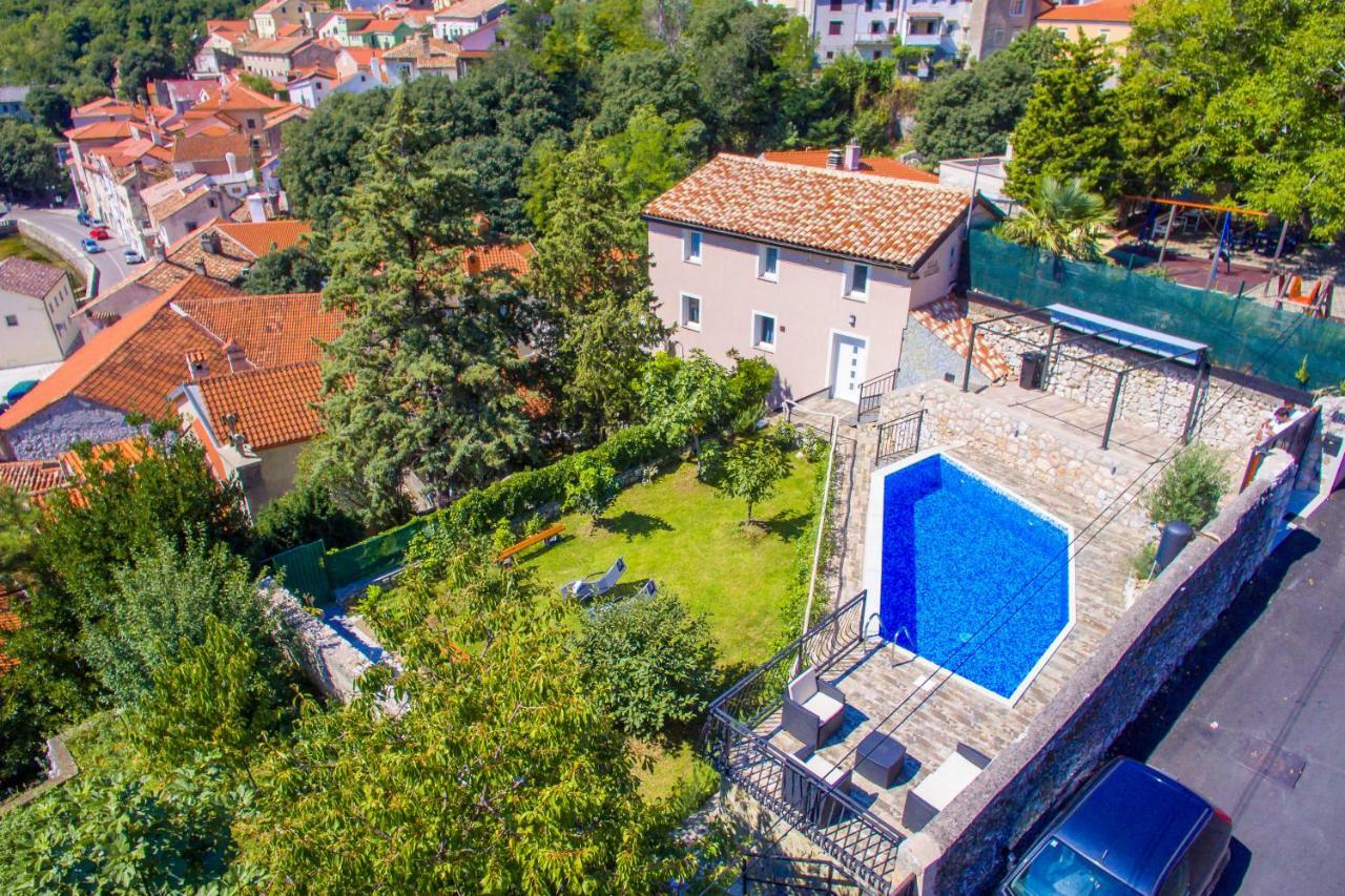 Villa Volcera บาการ์ ภายนอก รูปภาพ